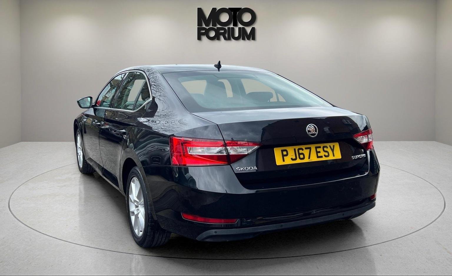 SOLD Used SKODA SUPERB 2017 Black In Bradford West Yorkshire Moto sold-used-skoda-superb-2017-black-in-bradford-west-yorkshire-moto