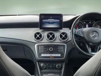 MERCEDES-BENZ GLA CLASS
